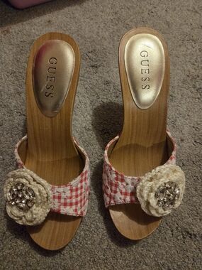 GUESS Red Gingham Slide Mules with Cream Crochet Flower